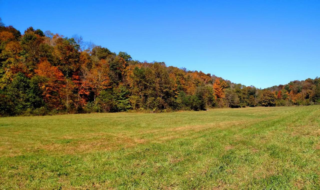 Altenbrauch Farm - Camping In The Hocking Hills Hotell Stella Exteriör bild